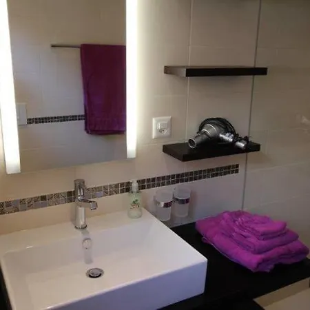 Apartman Chalet Dossen